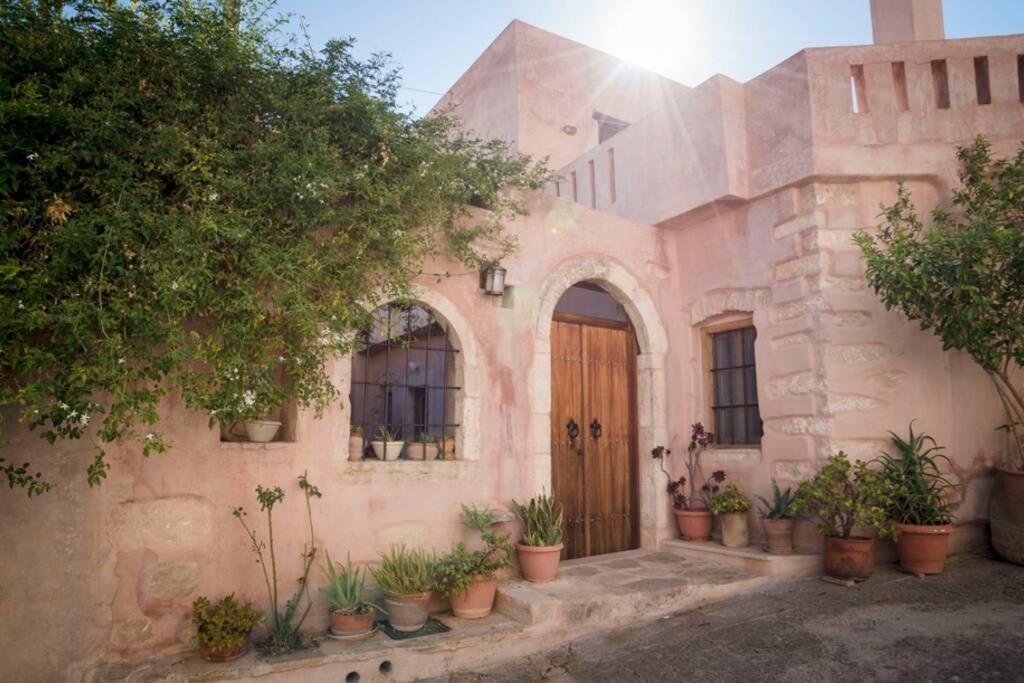 Nino'S House - In Kato Chorio Of Ierapetra Villa Eksteriør billede